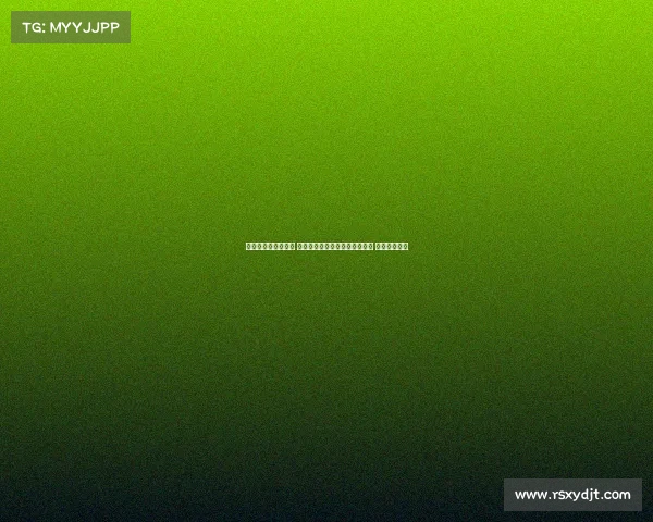 梅州教练组不满判罚 一工作人员竟在场上对裁判下跪 احتجاج